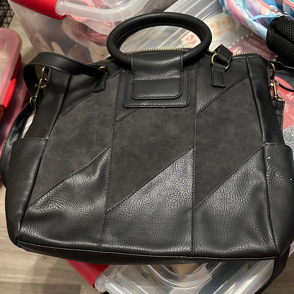 Stylish Black Leather Men's Bag